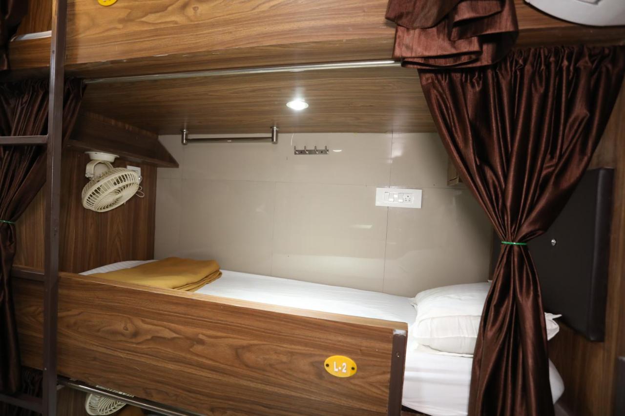 Mango Marol Dormitory 뭄바이 외부 사진
