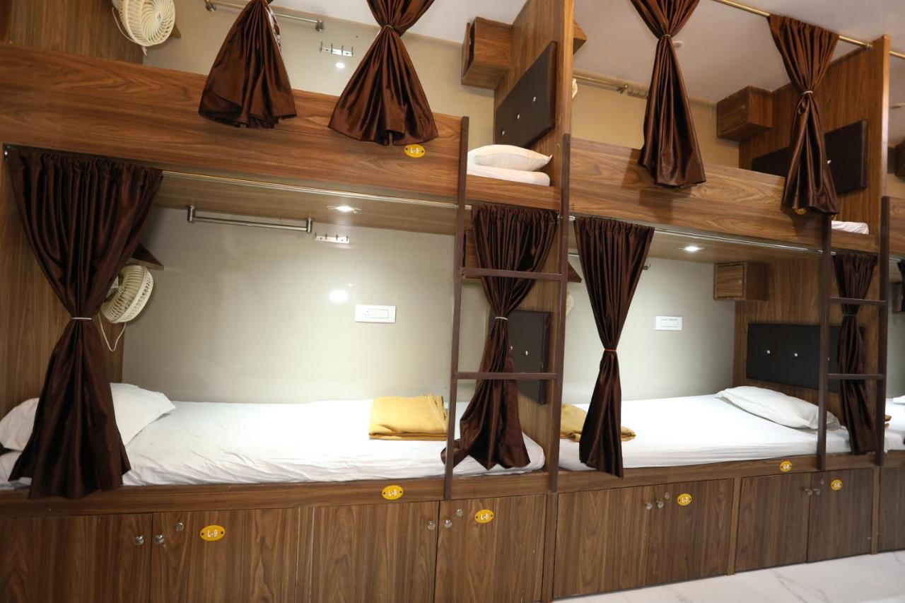 Mango Marol Dormitory 뭄바이 외부 사진