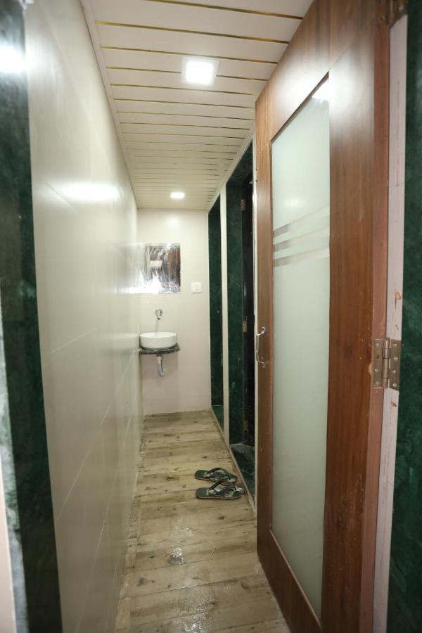 Mango Marol Dormitory 뭄바이 외부 사진
