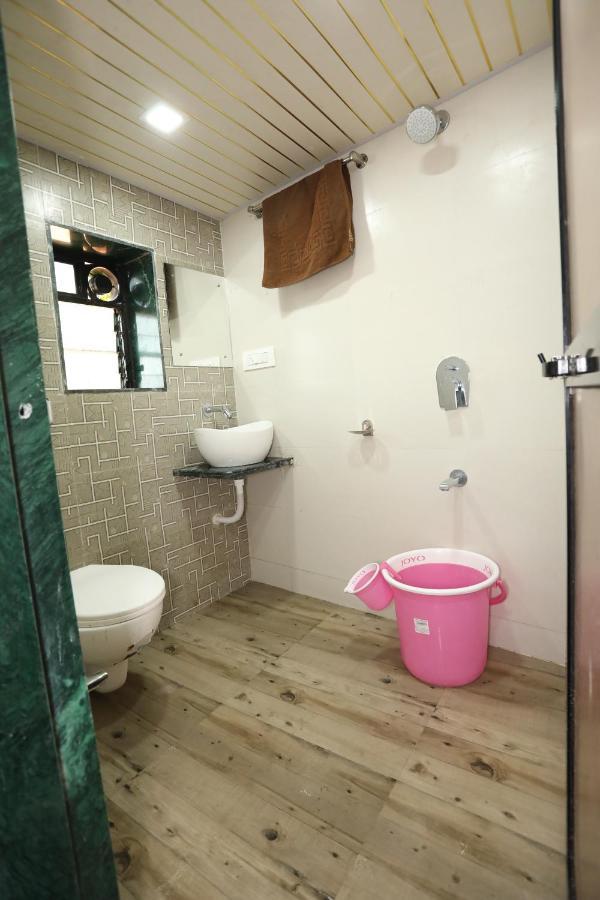 Mango Marol Dormitory 뭄바이 외부 사진