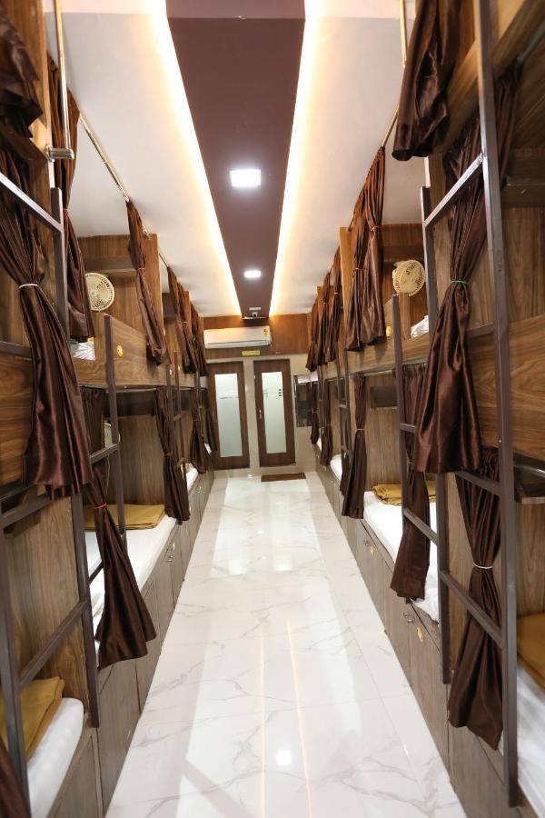 Mango Marol Dormitory 뭄바이 외부 사진